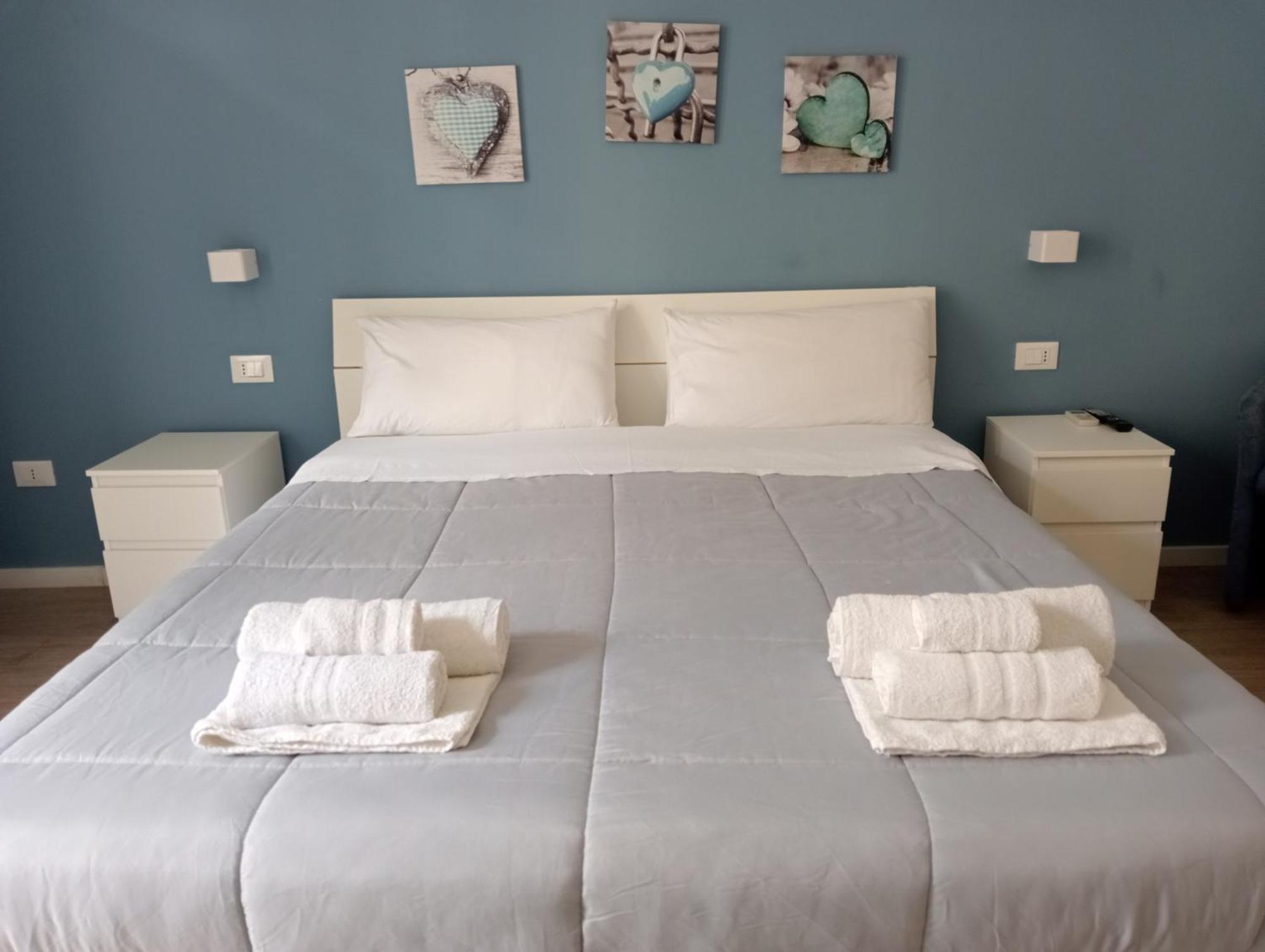 Dietro Il Massimo Guest house *