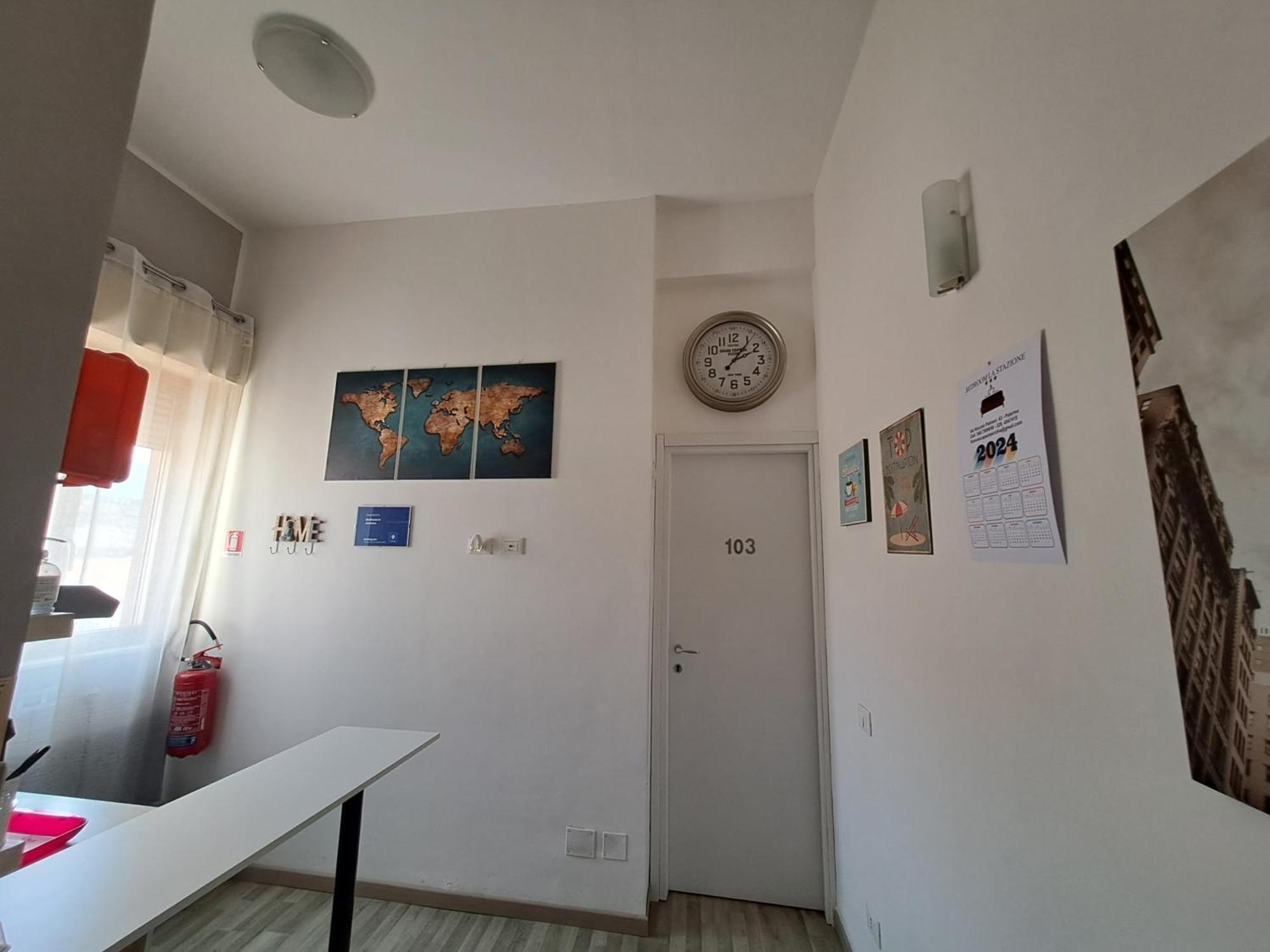 Bedroom La Stazione Bed & Breakfast Palermo