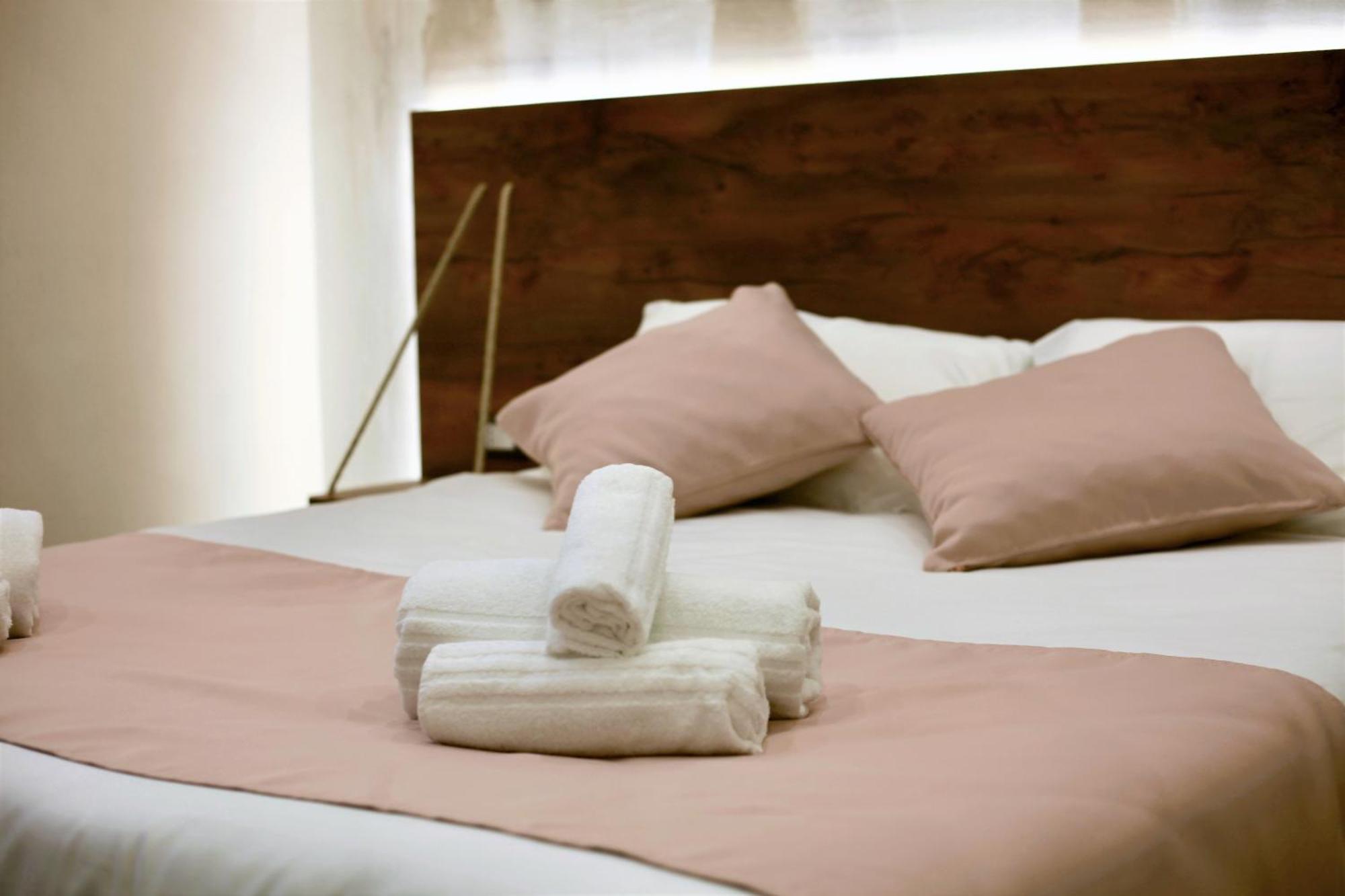 Bed & Breakfast Arsenale Porto Palermo