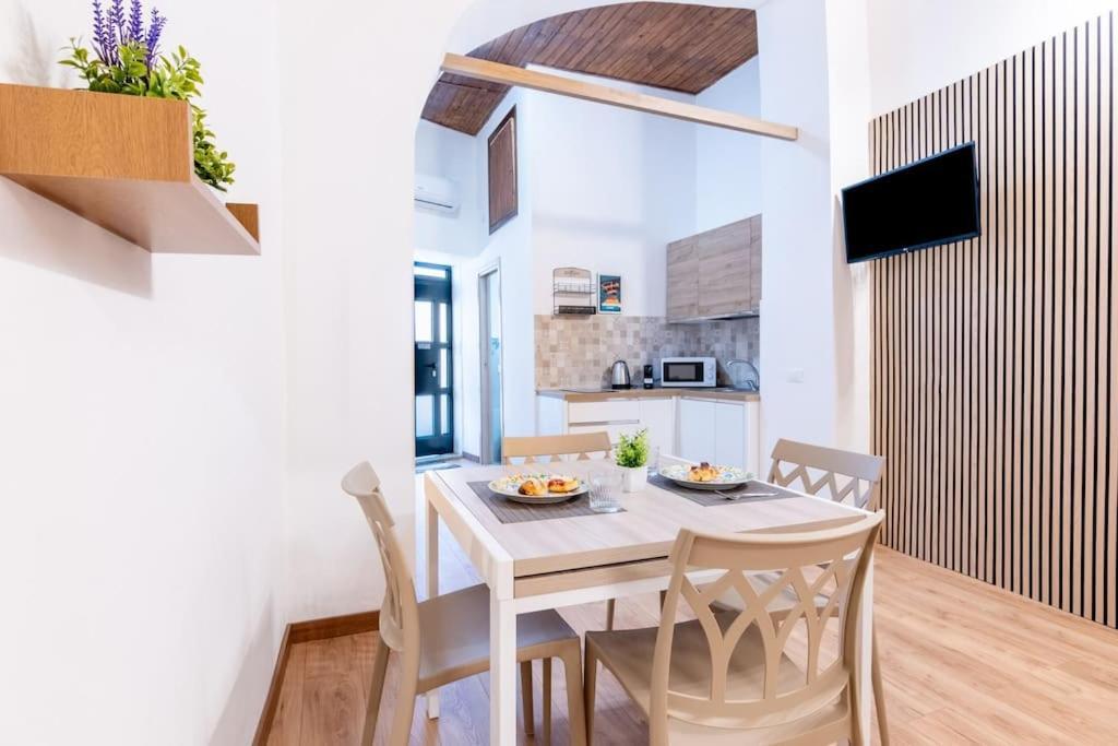 Apartment Cappuccini 62 House Palermo