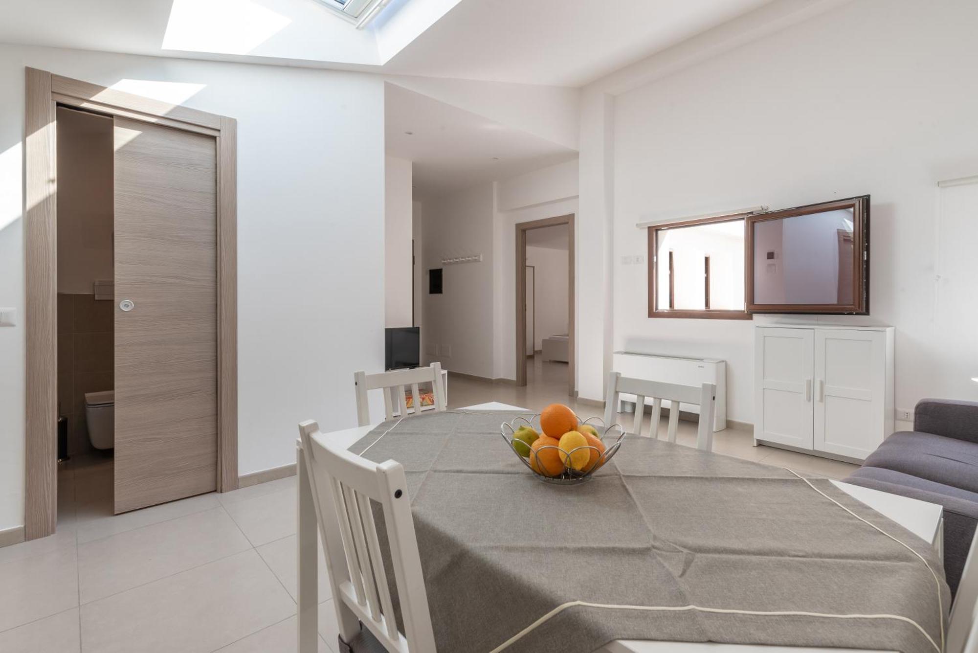 Lumar Sicilia - Quaroni Apartment
