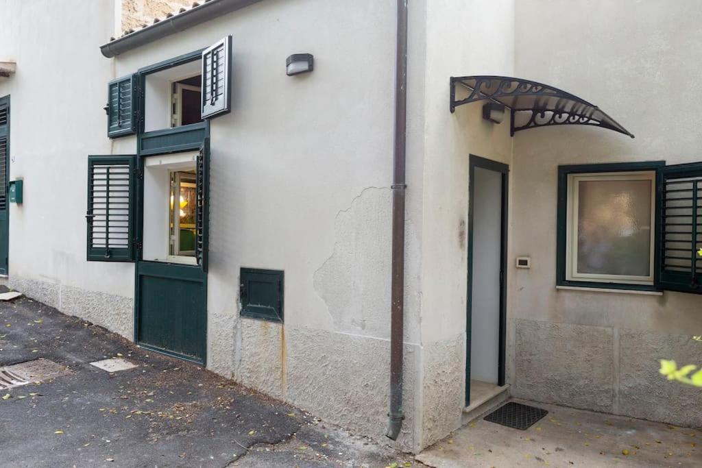 A Casa Di Zara * Palermo