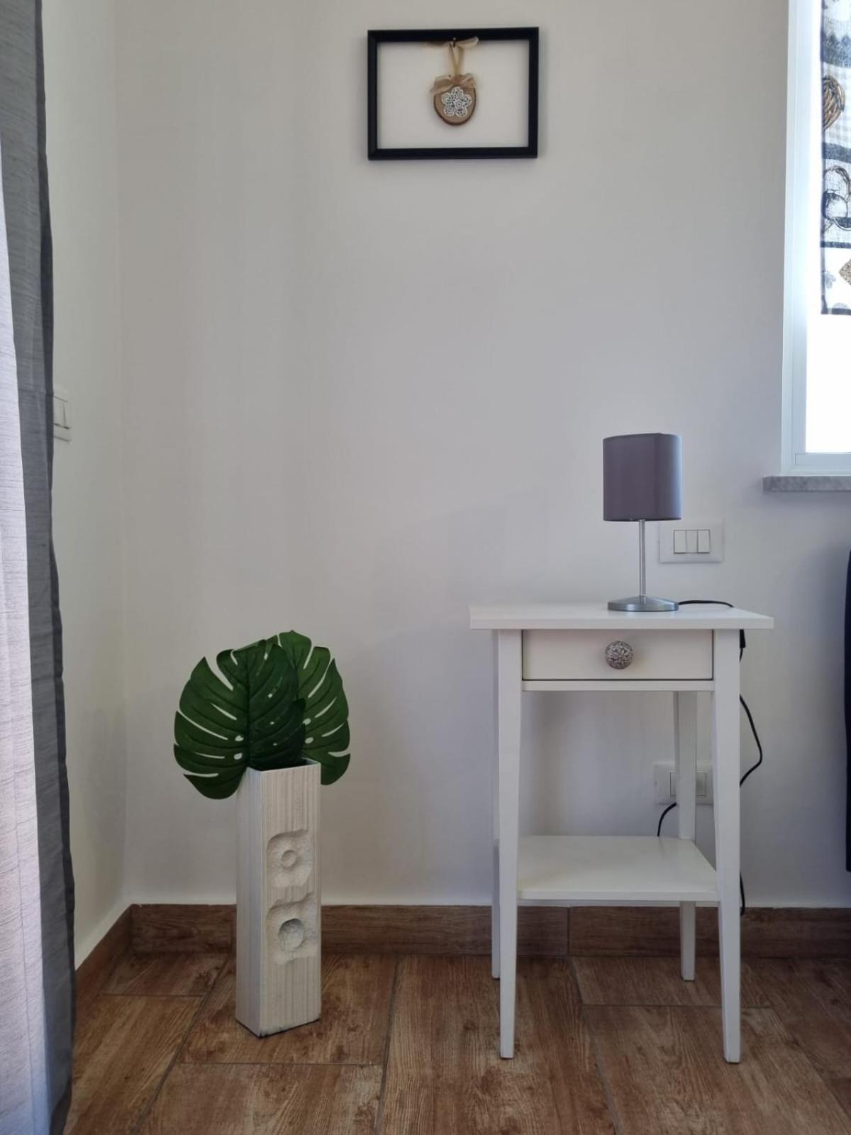 House & Free Parking By Perry-holiday * Palermo