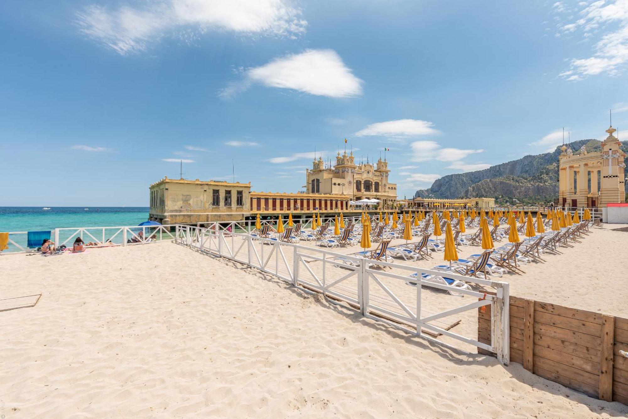 Villino Alice A Mondello By Wonderful Italy Holiday home