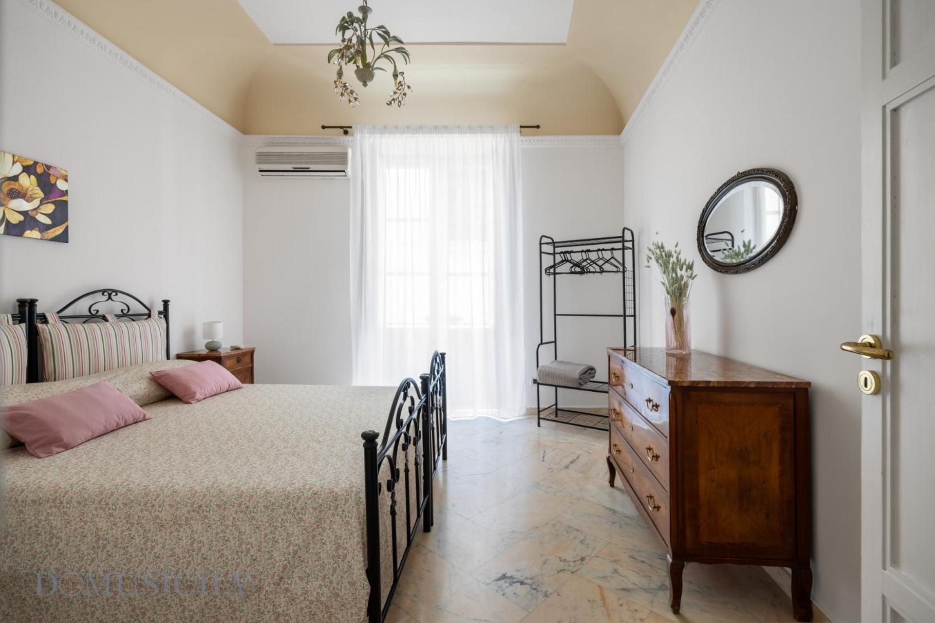 Apartment Torrekalsa By Domusicily Palermo