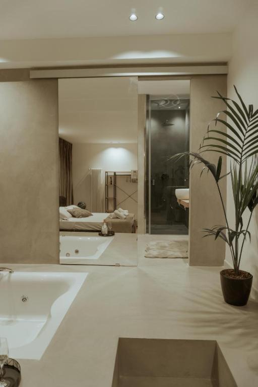 Maximum Hub Suite&spa Frühstückspension