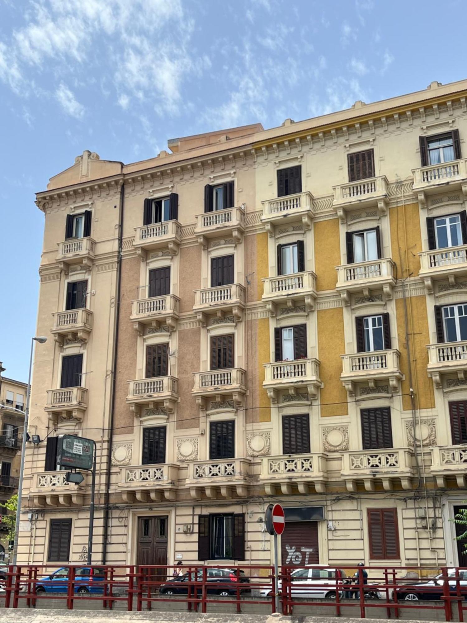 Guest house Aurora Center -