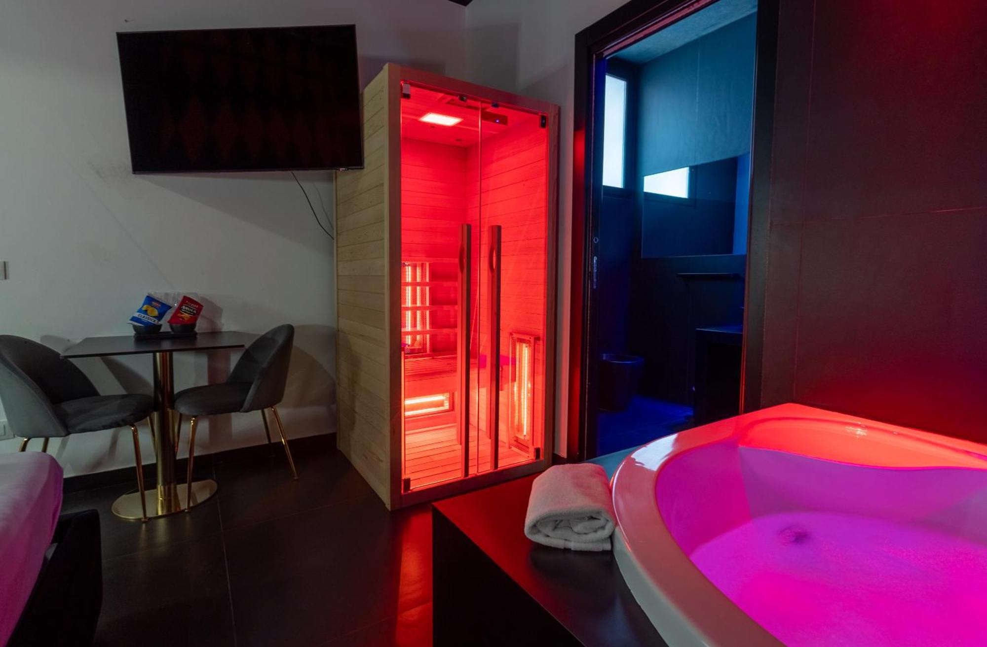 Maximum Hub Suite&spa Palermo
