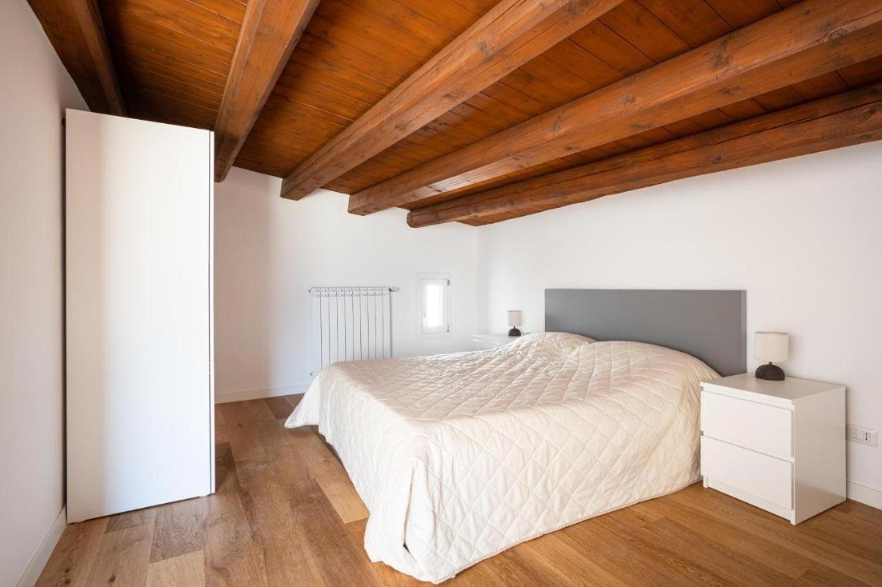 Casa Azzurra - Palazzo Del Buonpastore Apartment *