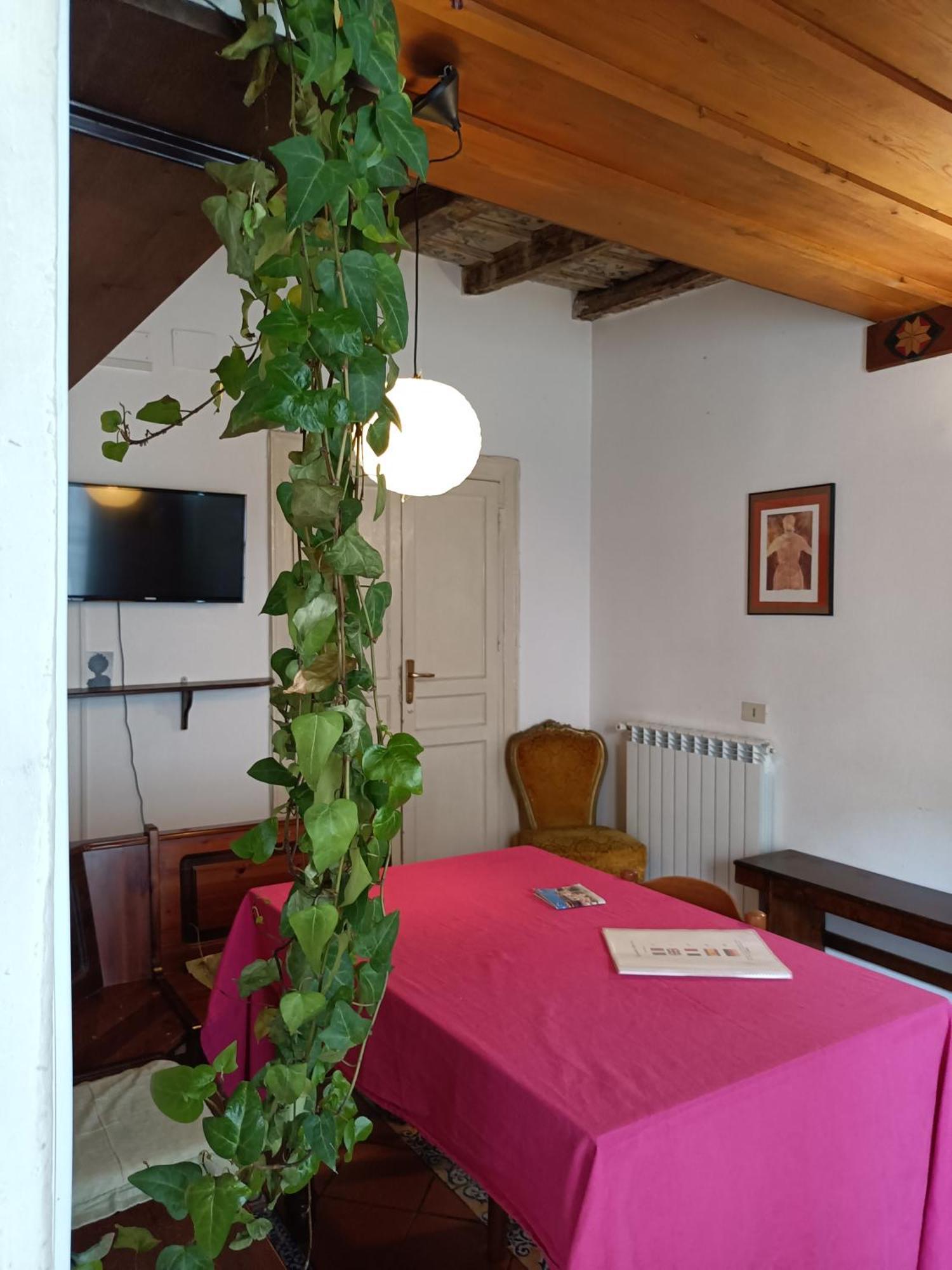 Appartamento Quiet And Comfortable In Centre Palermo