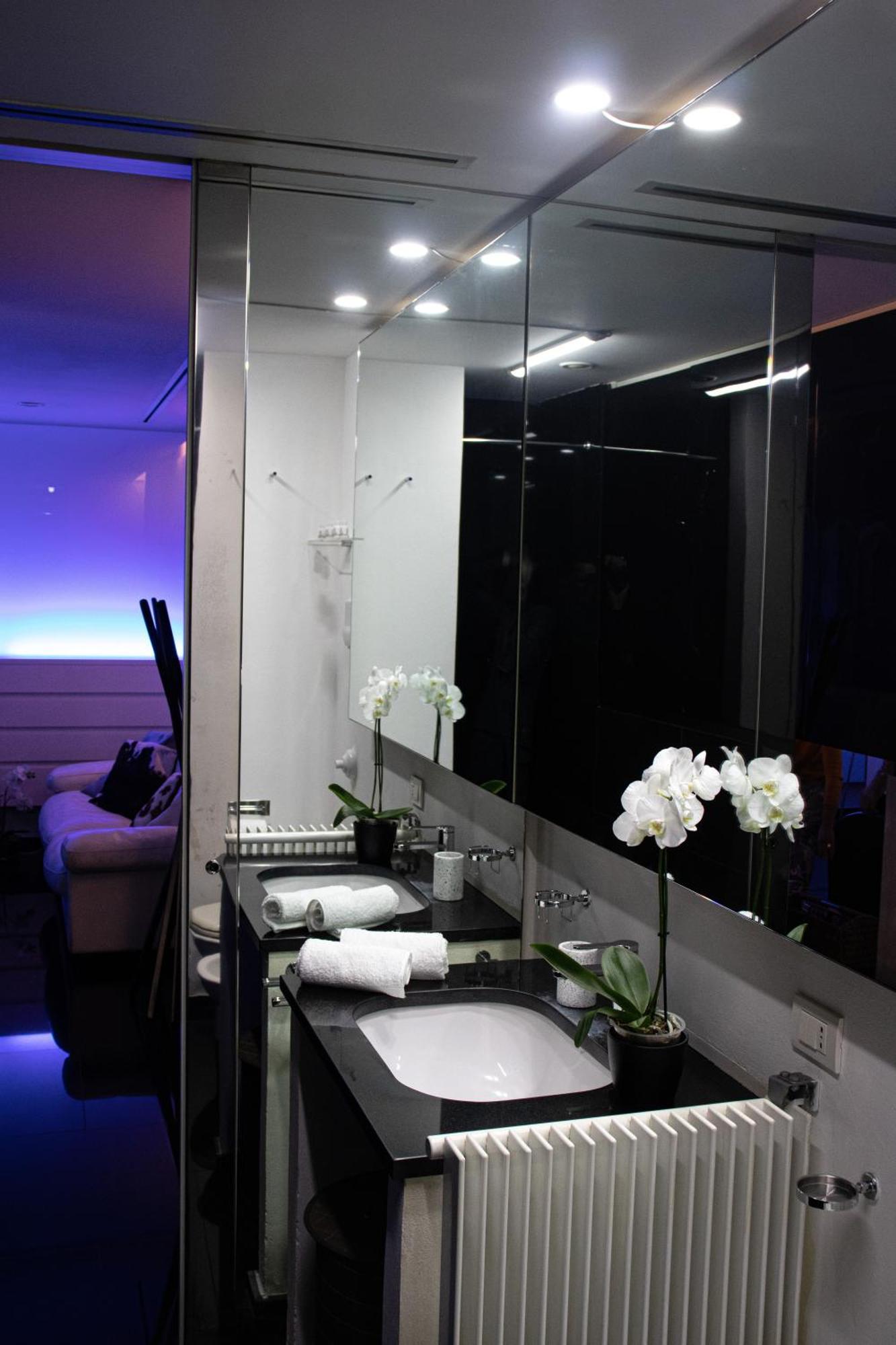 Luxury 2 Min Dal Politeama Appartamento *