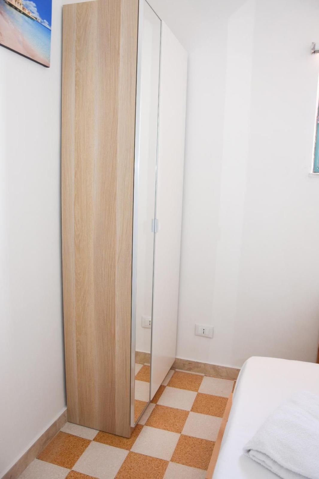 By The Sea Mondello Apartamento Palermo