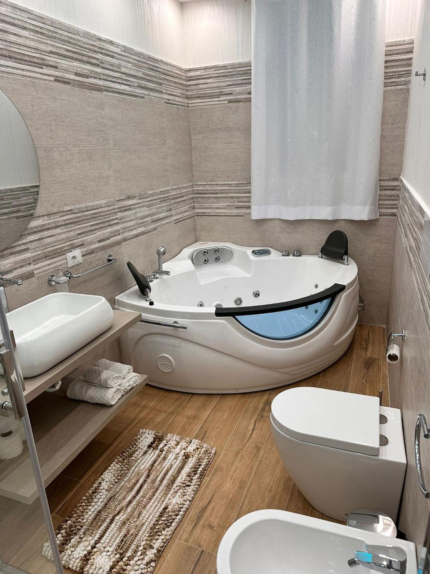 Miryal Holidays Apartment Palermo