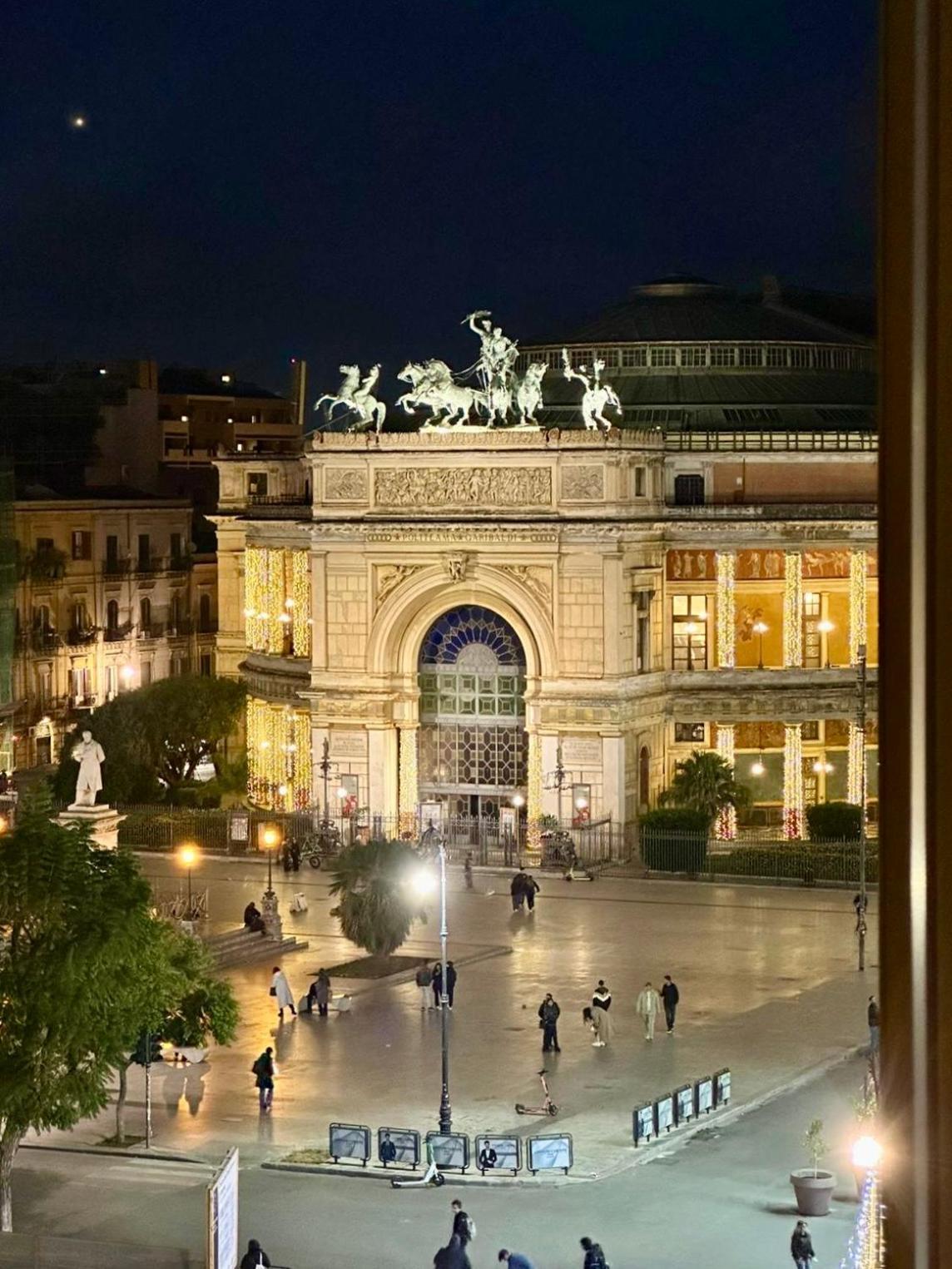 Sabatino Piazza Castelnuovo - Politeama Appartamento *