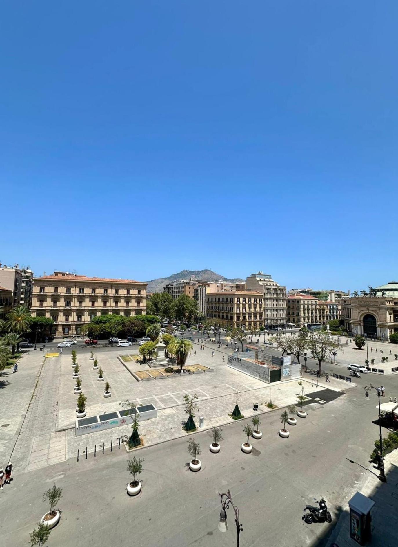 Appartamento Sabatino Piazza Castelnuovo - Politeama Palermo