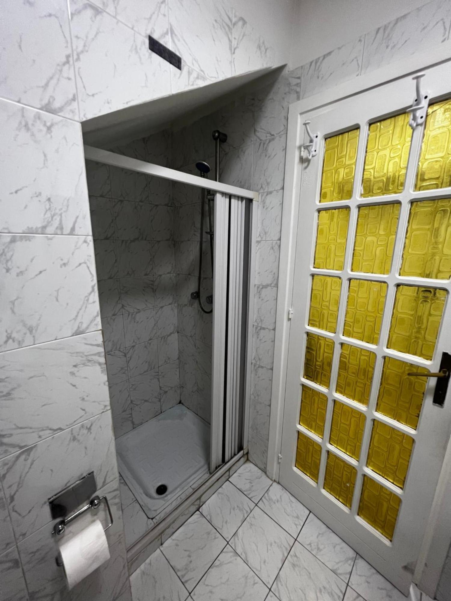 1 Near By Central Train Station * Palermo