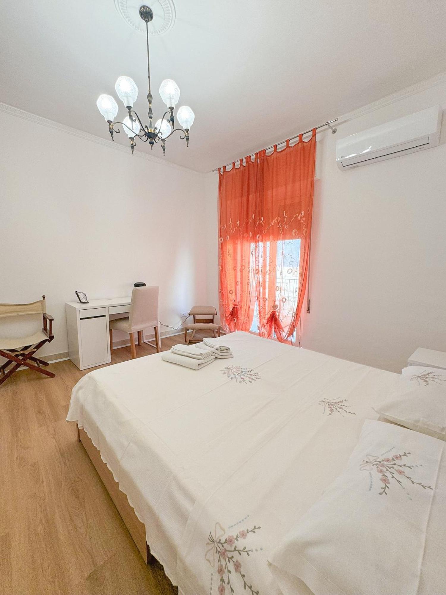 Virgilio Apartment *