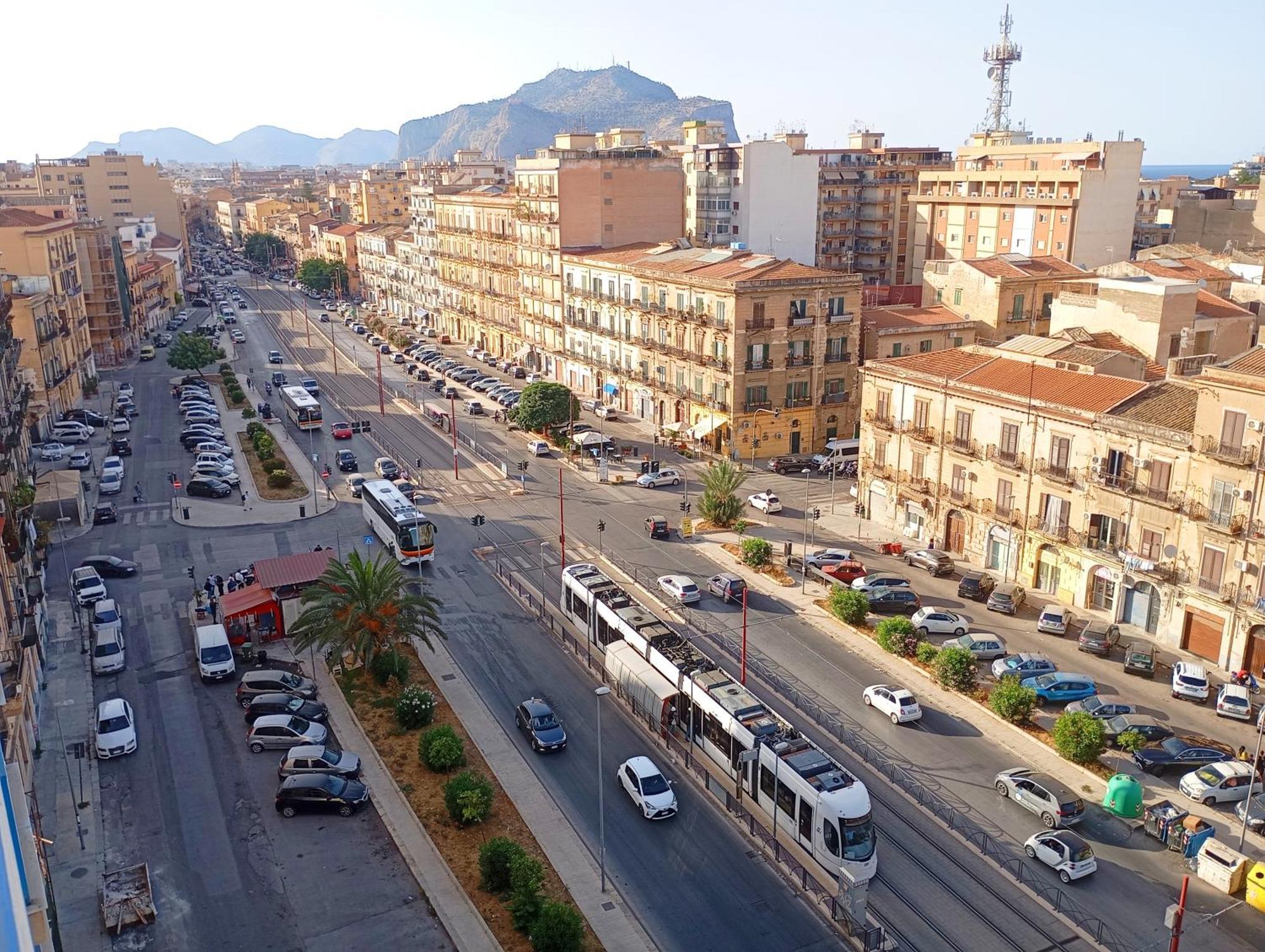 Apartment Di Nick Station Palermo