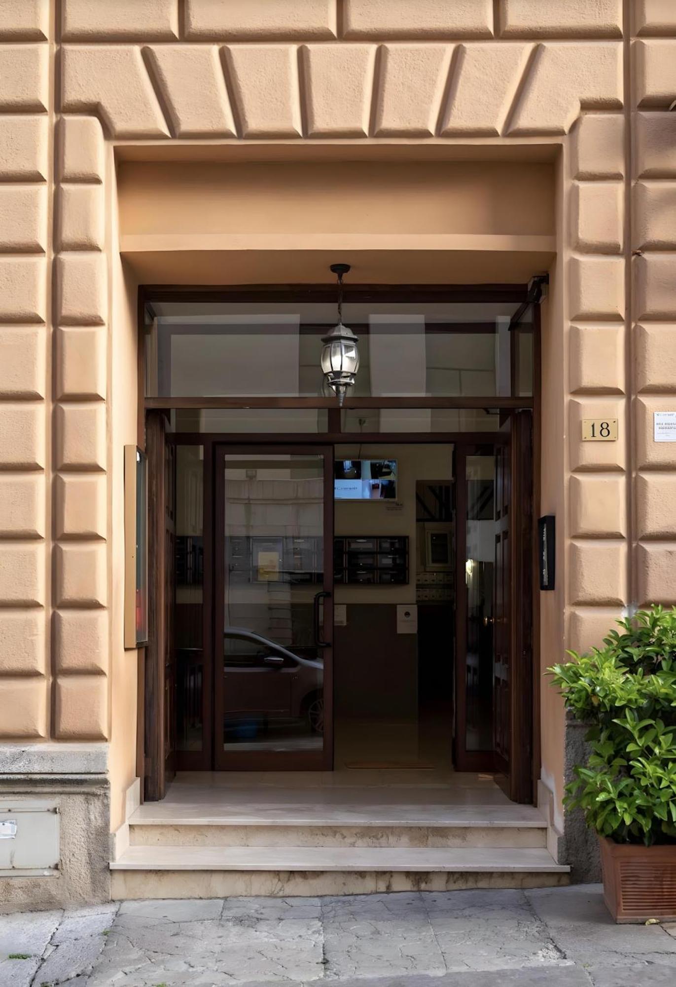 Palazzo Monteleone Palermo