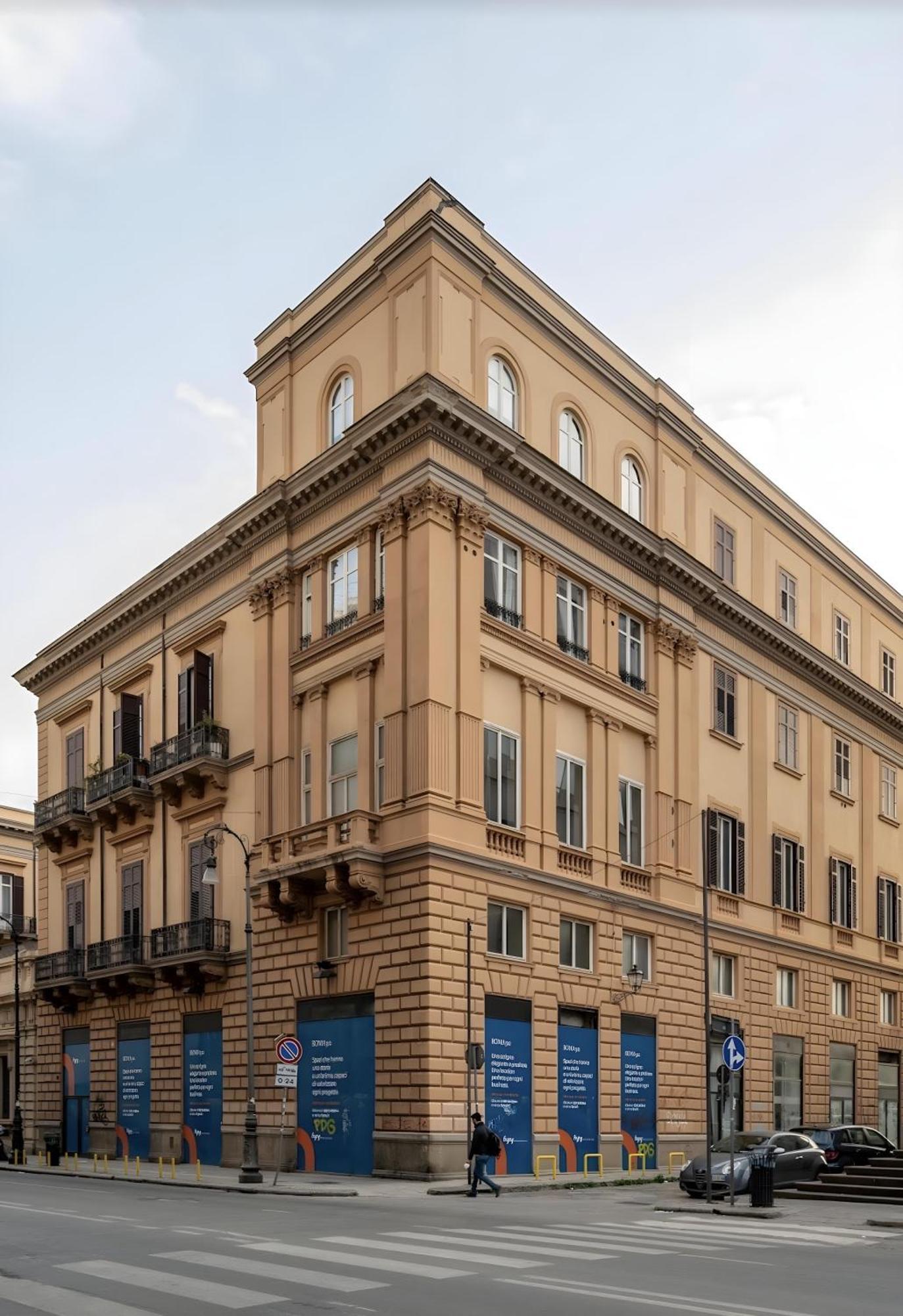 Palazzo Monteleone