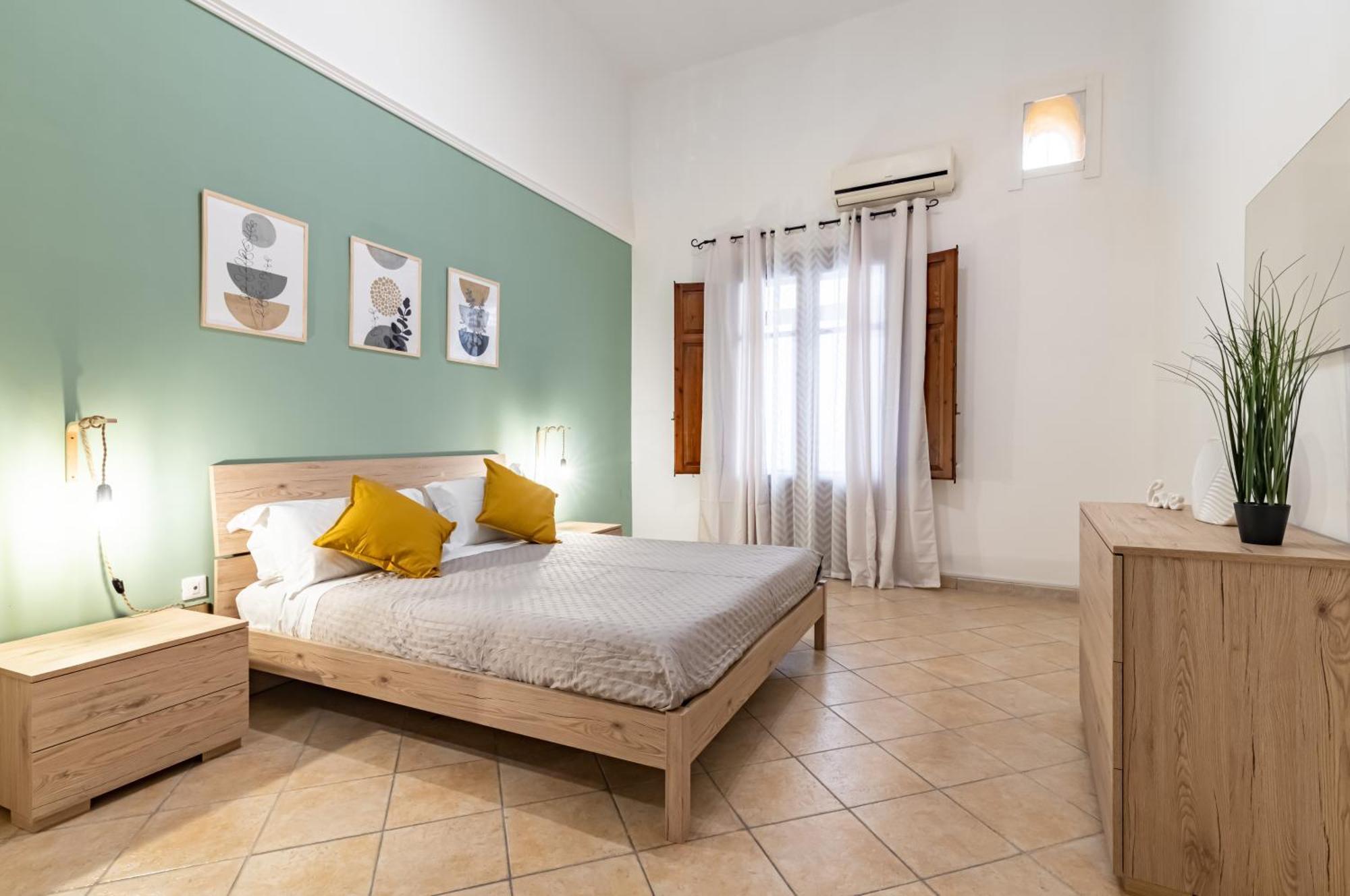 Your At The Cathedral - Cozy Flat *