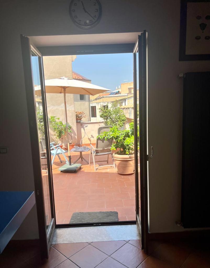 Terrazza Rosa Bianca Apartment