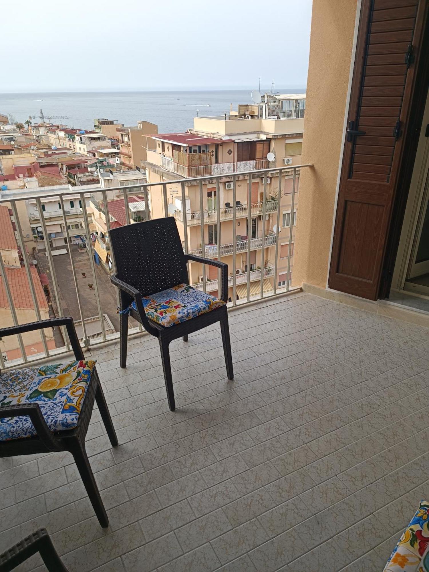 Rineddahouse Panoramico Vista Mare Con Parcheggio Privato Palermo