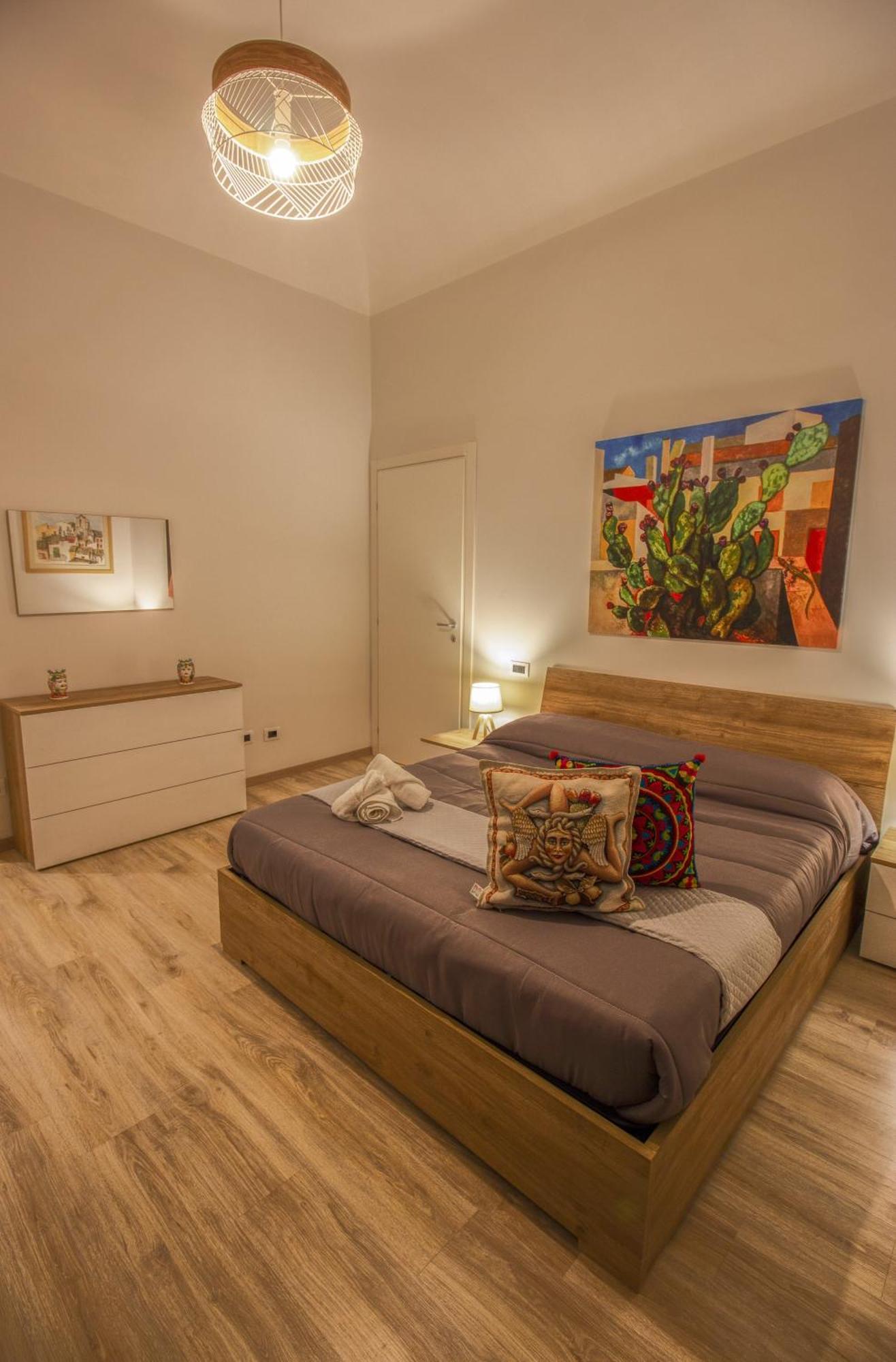 Apartment Quintino 57 Al Politeama - Tourist Lease *