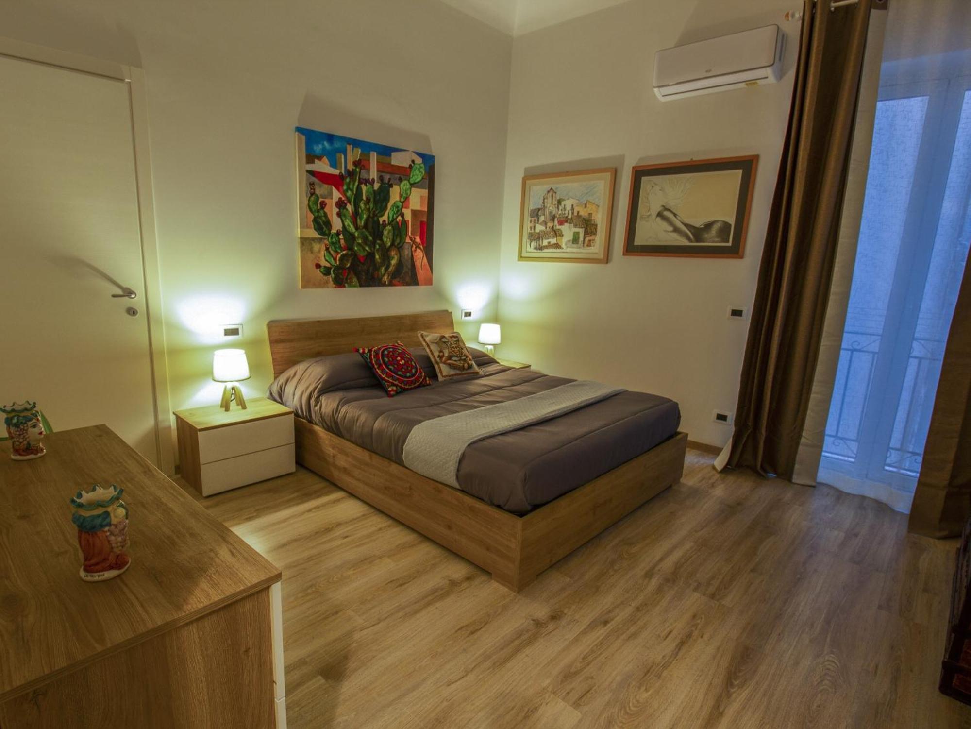 Apartment Quintino 57 Al Politeama - Tourist Lease *
