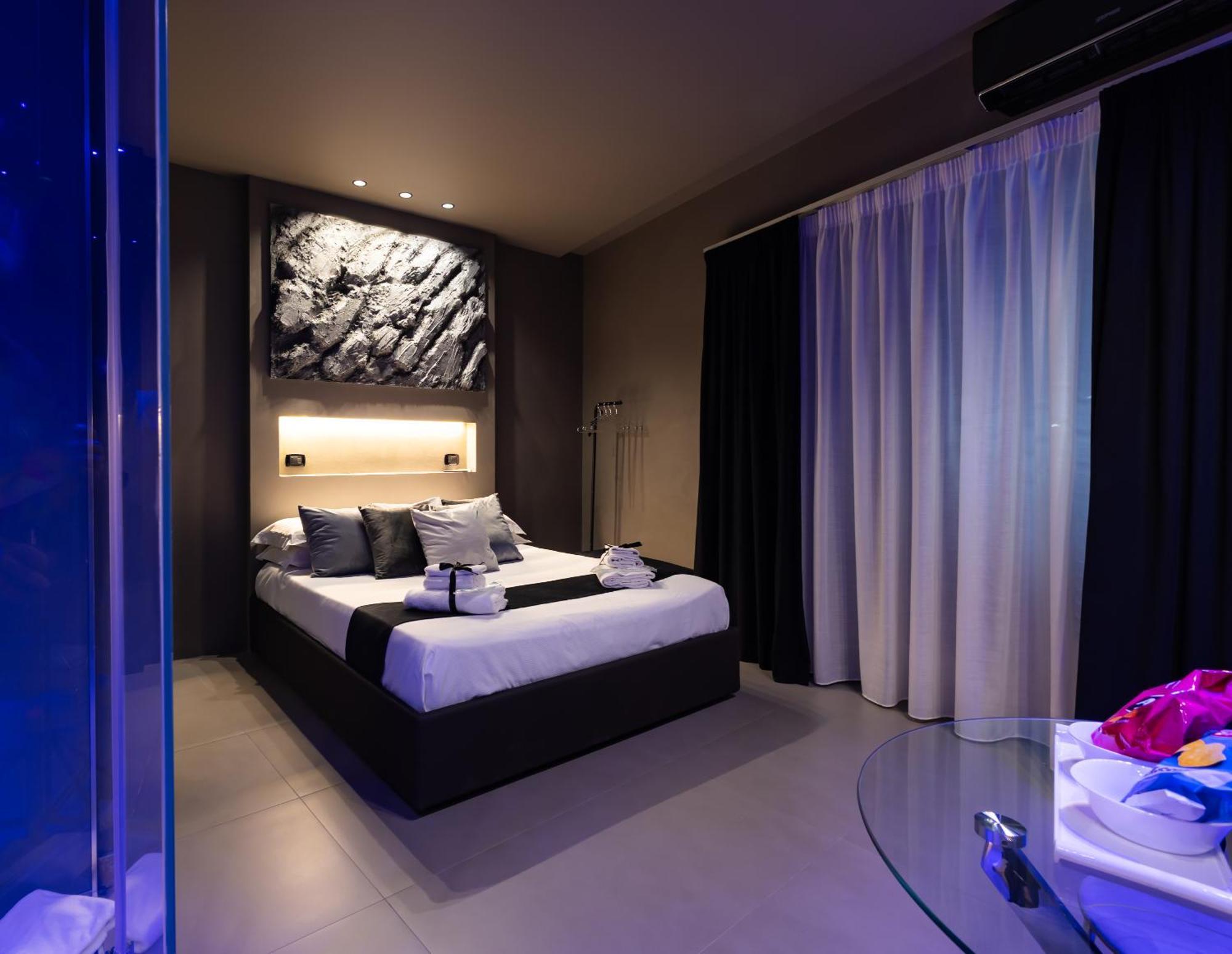 Platinum Suite&spa Apartment *