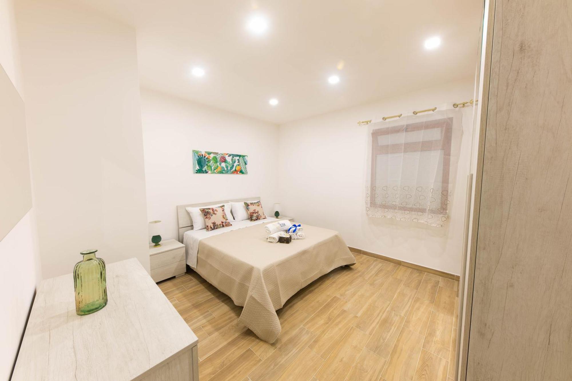 Apartment I Re Di Sicilia 2