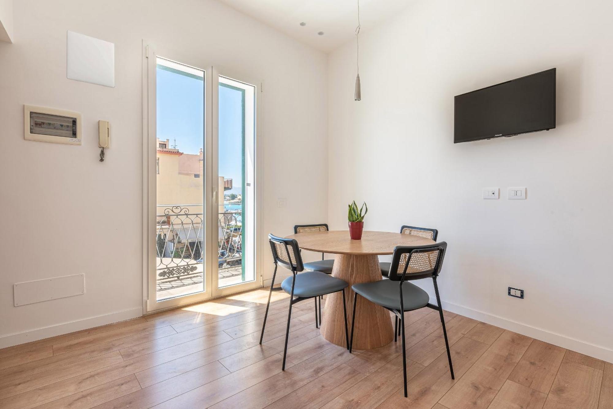 Apartment Casetta Al Molo Di Mondello By Wonderful Italy *