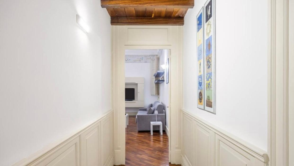 Florio Apartment *