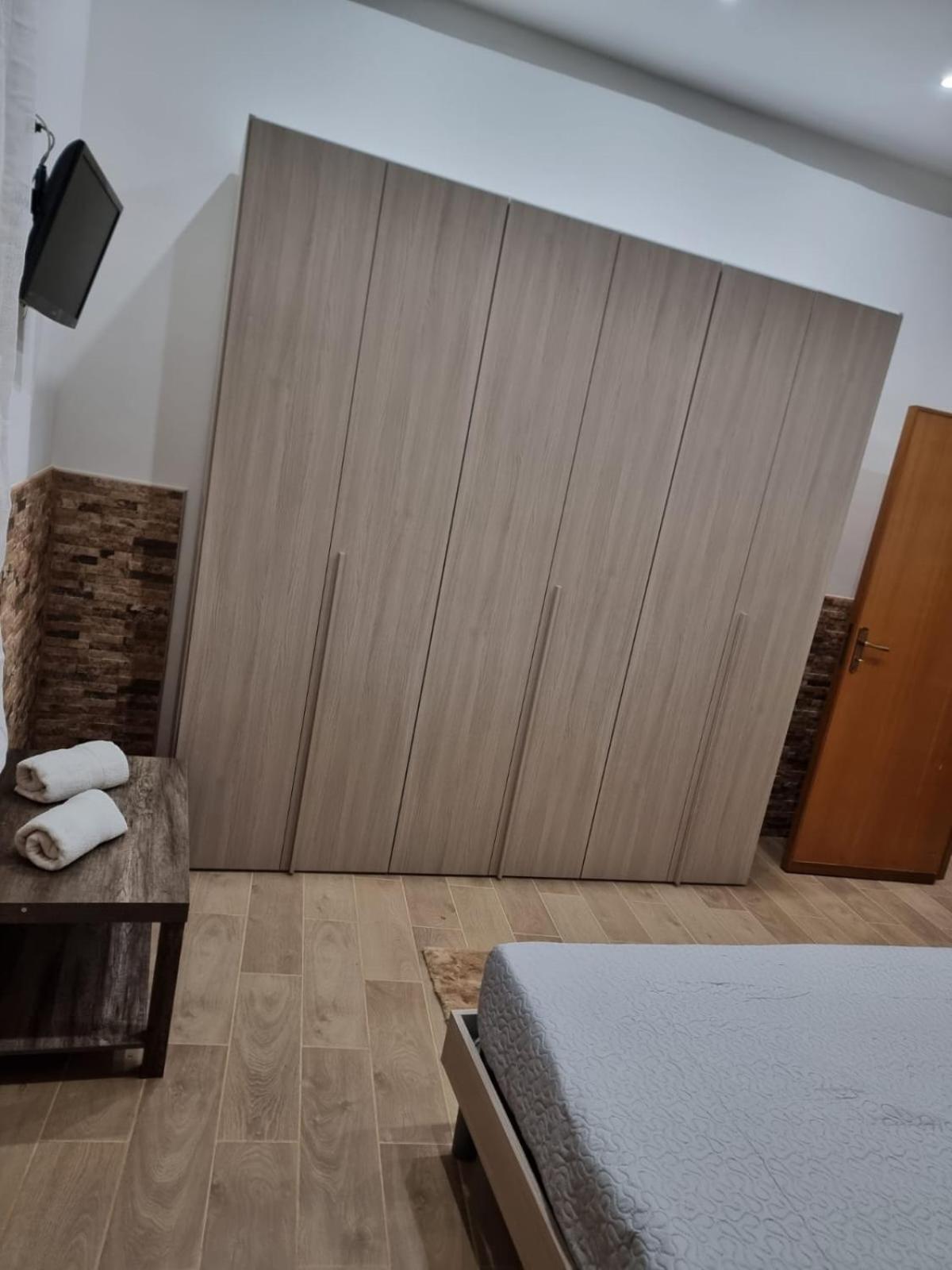 Love Apartment *