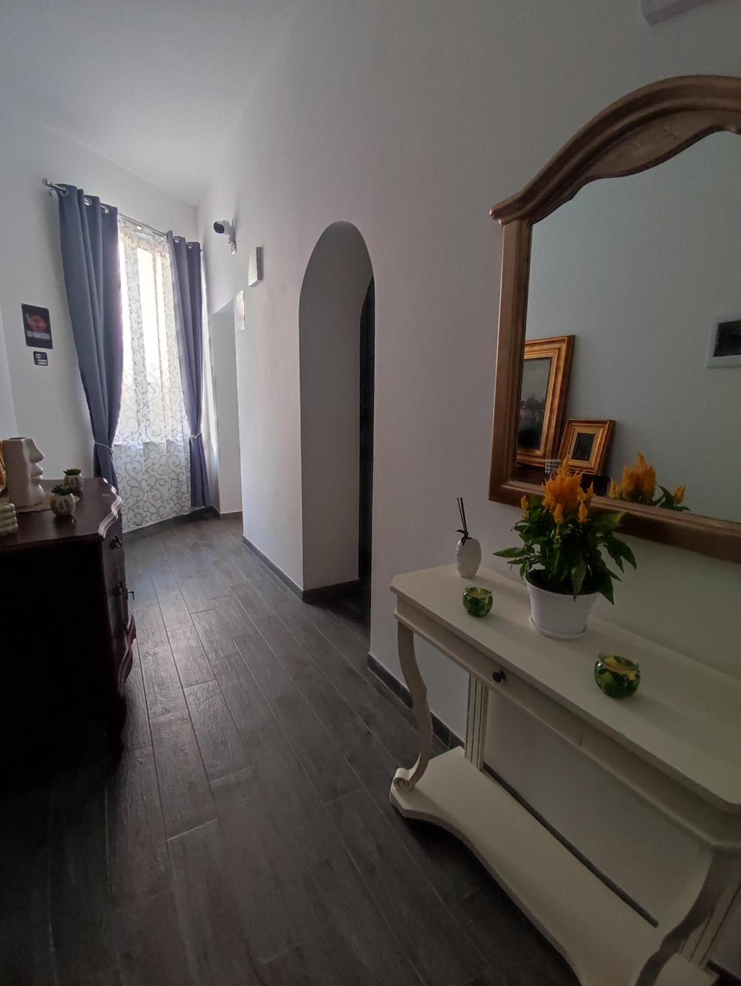 La Dimora Di Elma Apartment *