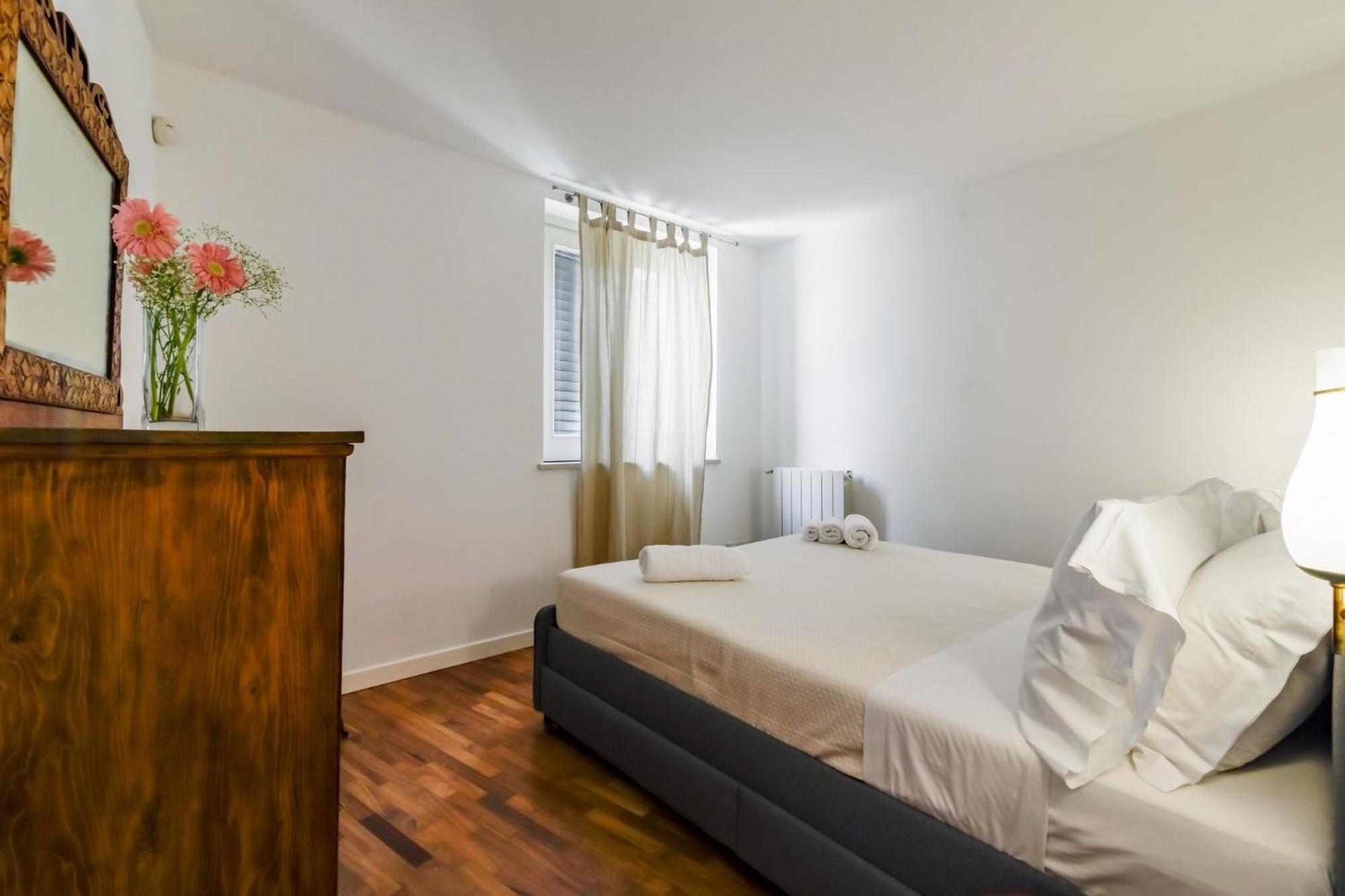 Apartment Vucciria & La Cala Lovely With Terrace Palermo