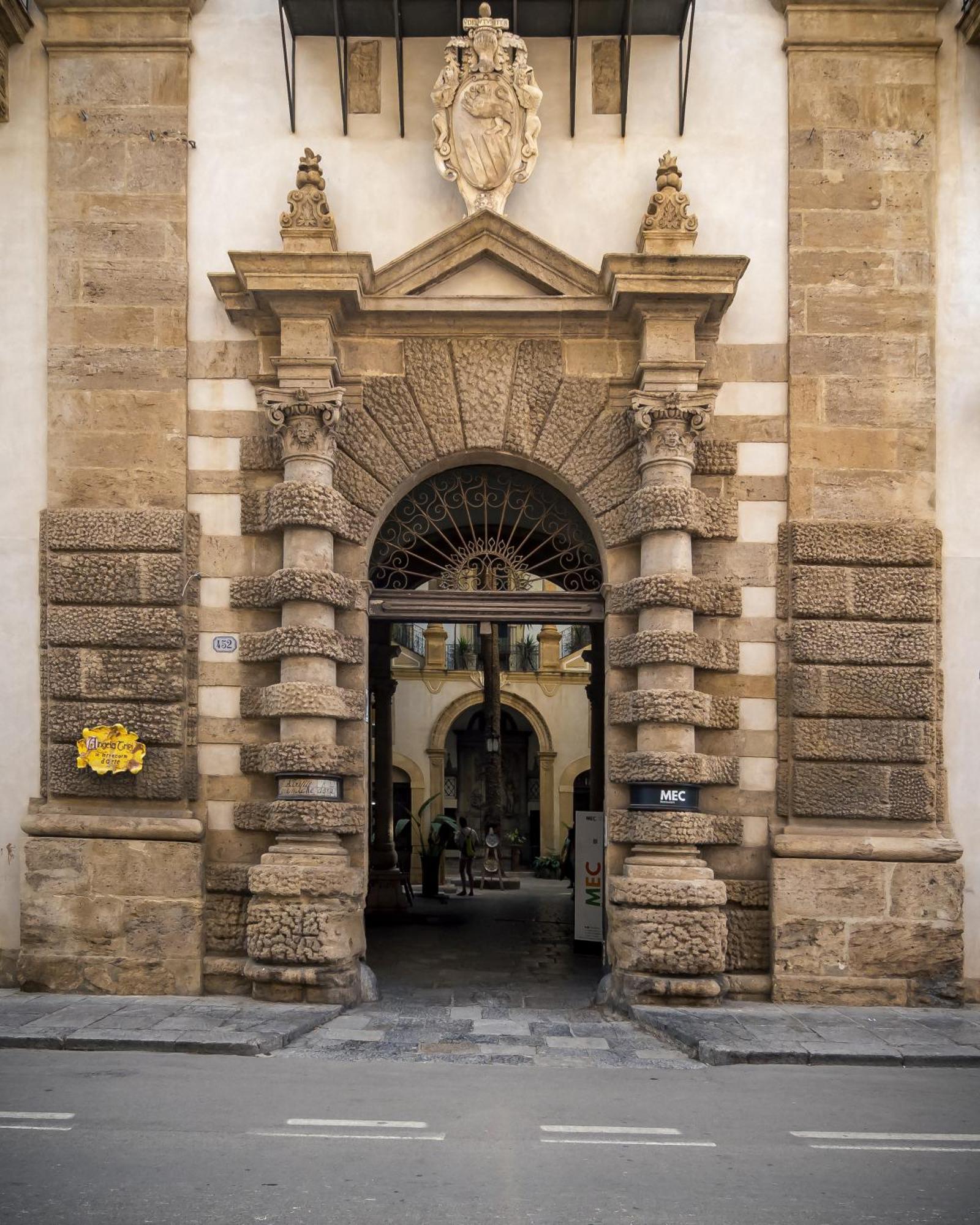 Appartamento Palazzo Santa Ninfa - Luxury Mansion Palermo