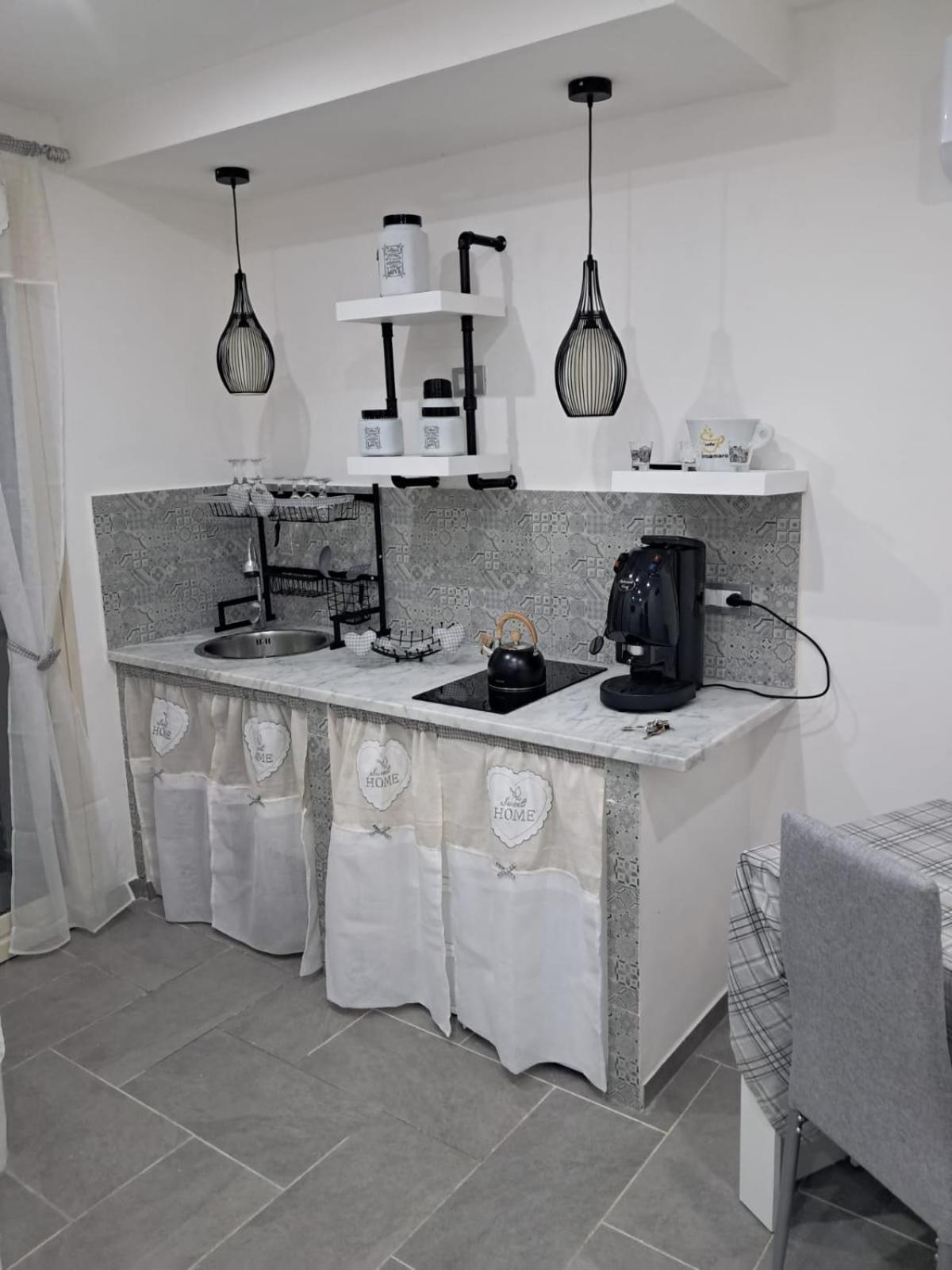 Pietro Fudduni Apartment *