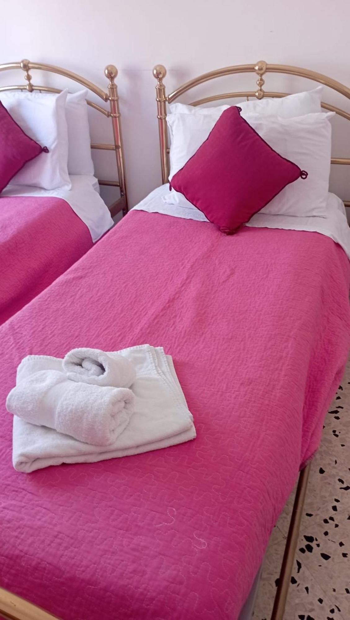 Serradifalco Cozy House Di Enza E Luigi Apartment Palermo