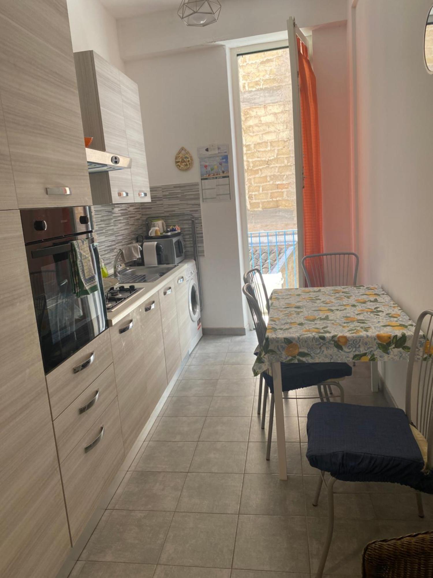 Serradifalco Cozy House Di Enza E Luigi Apartment