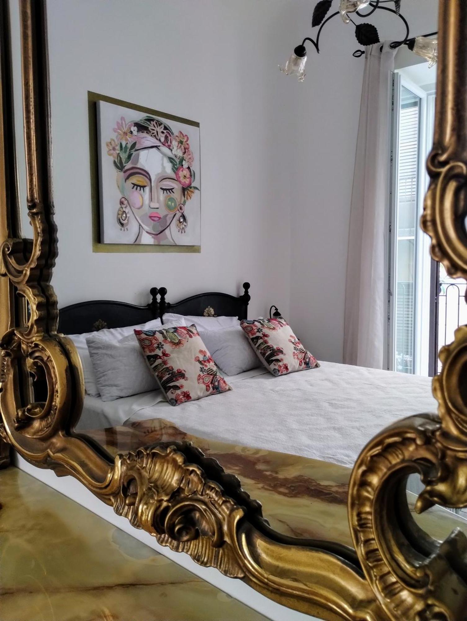 Domus Vetriera Apartment