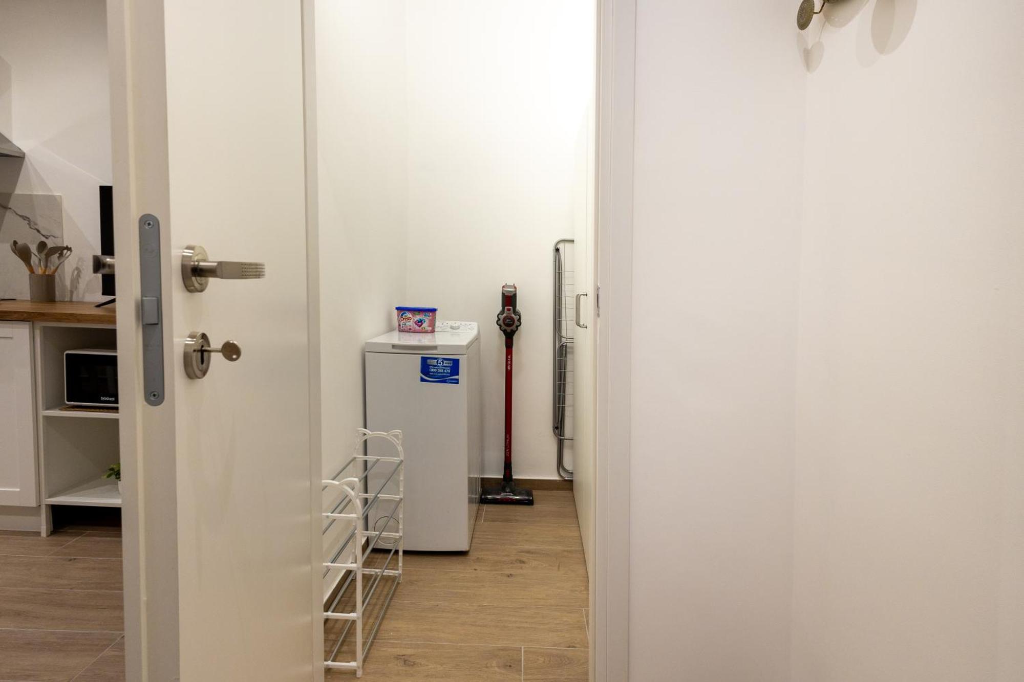Apartment Ludo House - Charming Con Patio A Due Passi Dalla Cattedrale Palermo
