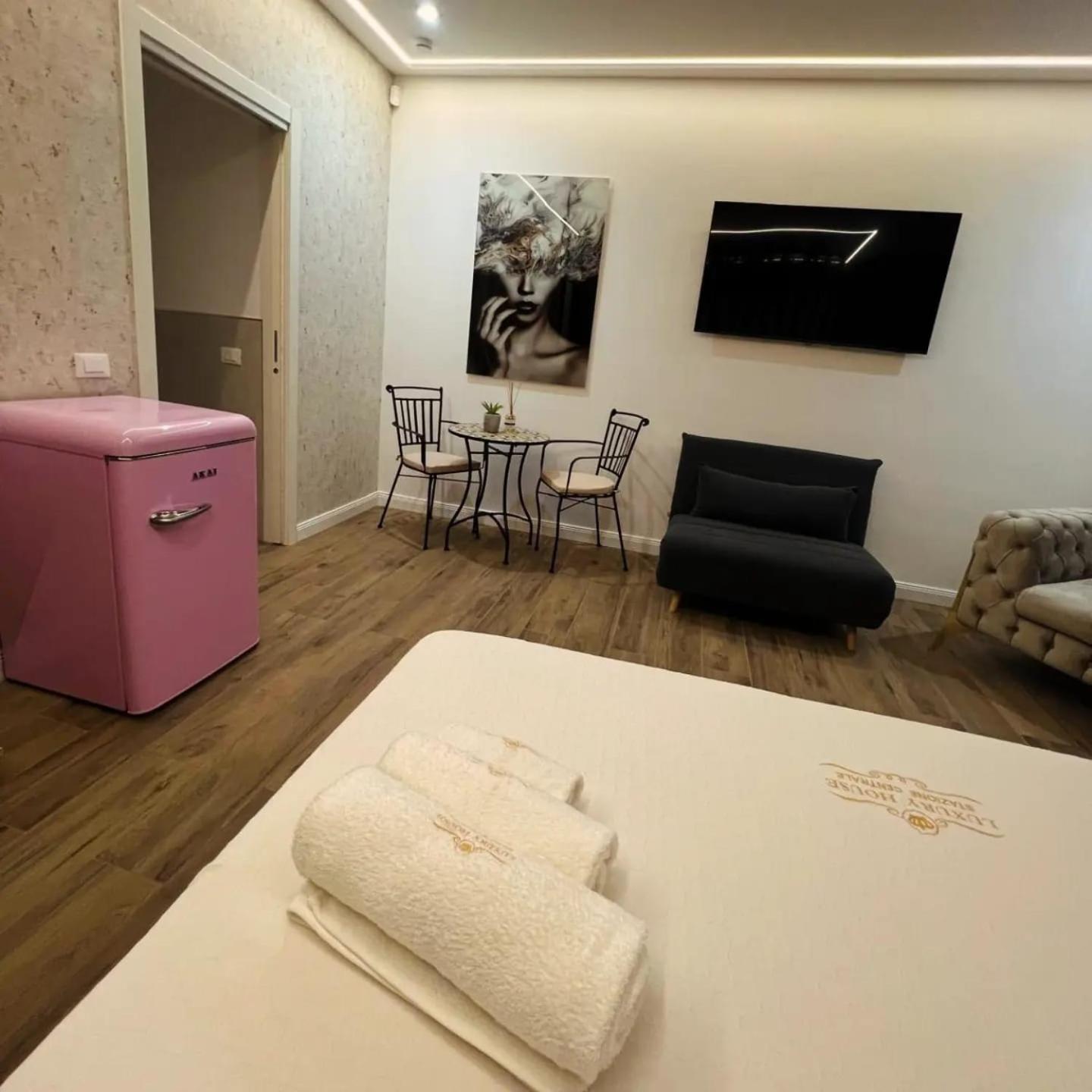 Luxury House Stazione Apartamento Palermo