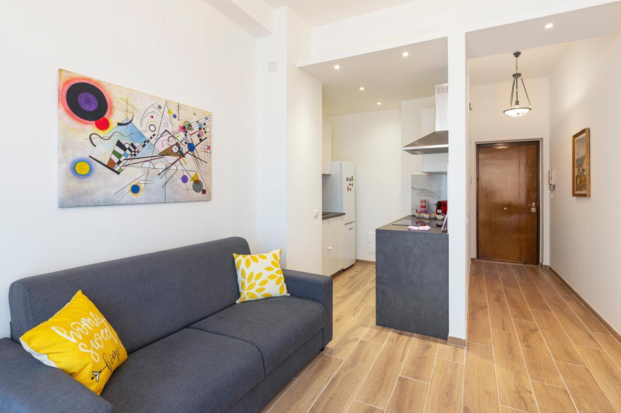 Anna's Apartment *