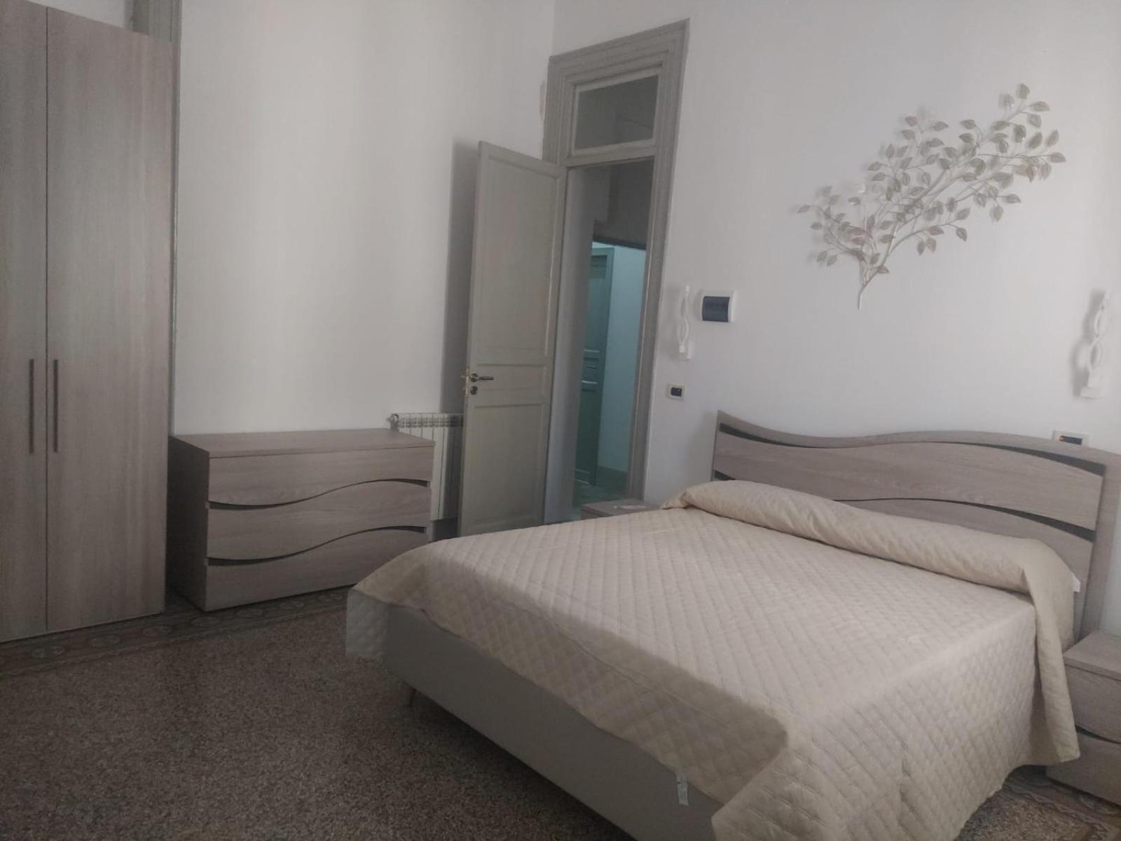 Lamphotel Militello Affittacamere