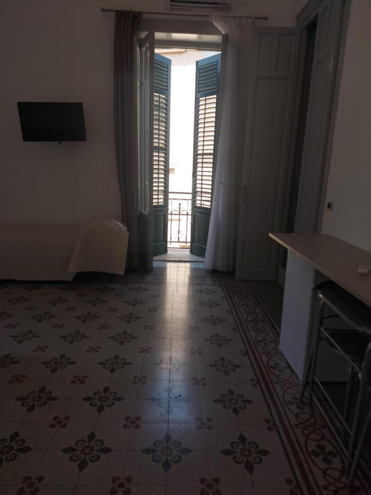 Lamphotel Militello * Palermo