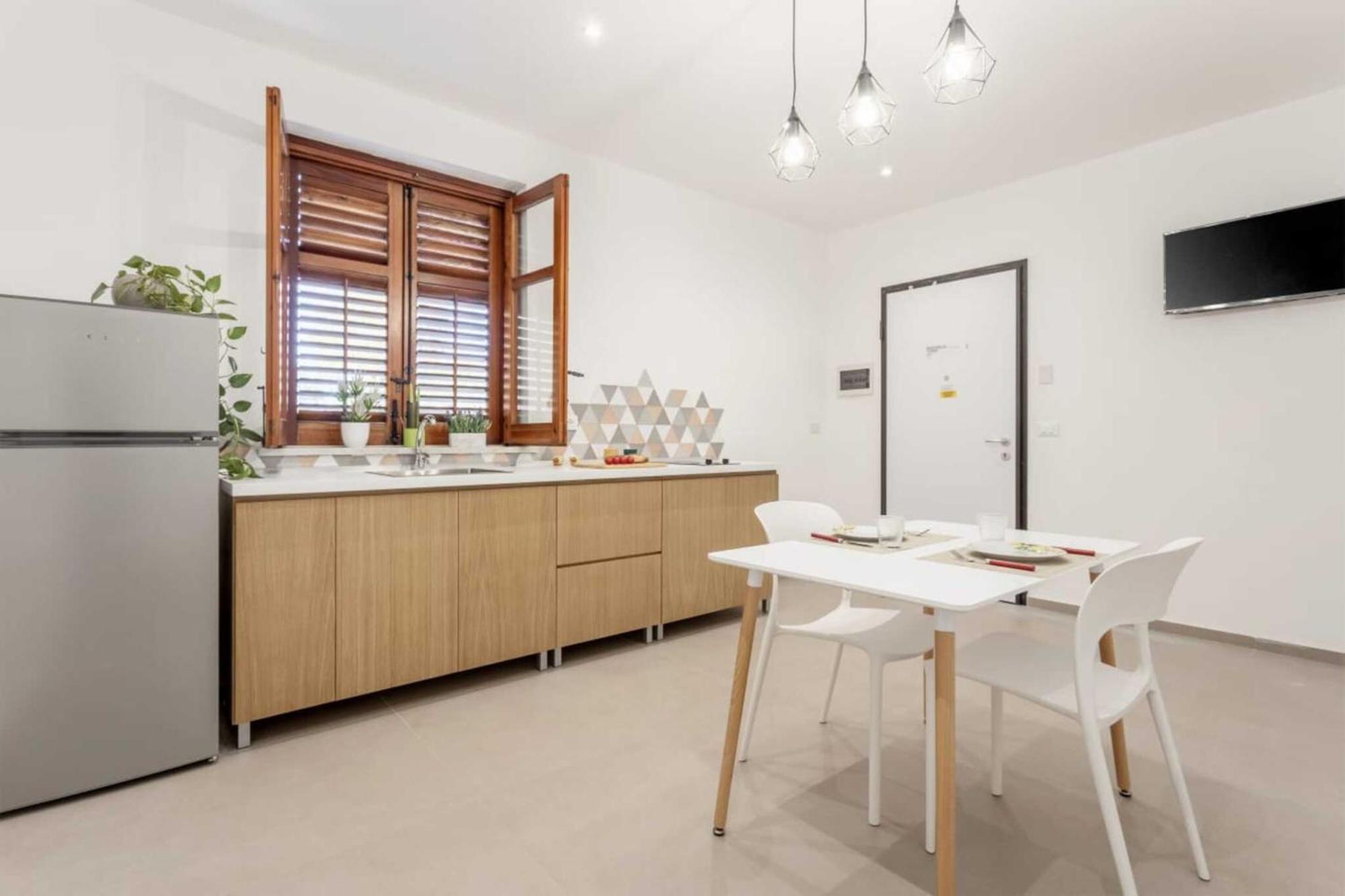 Travel - Arenella Holidays Holiday home