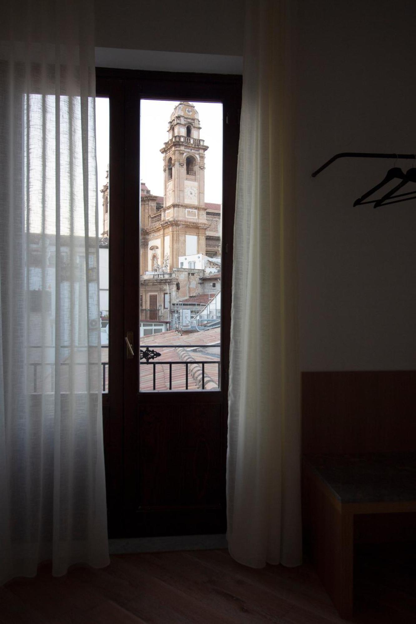 Lulom - Rooftop Boutique Palermo