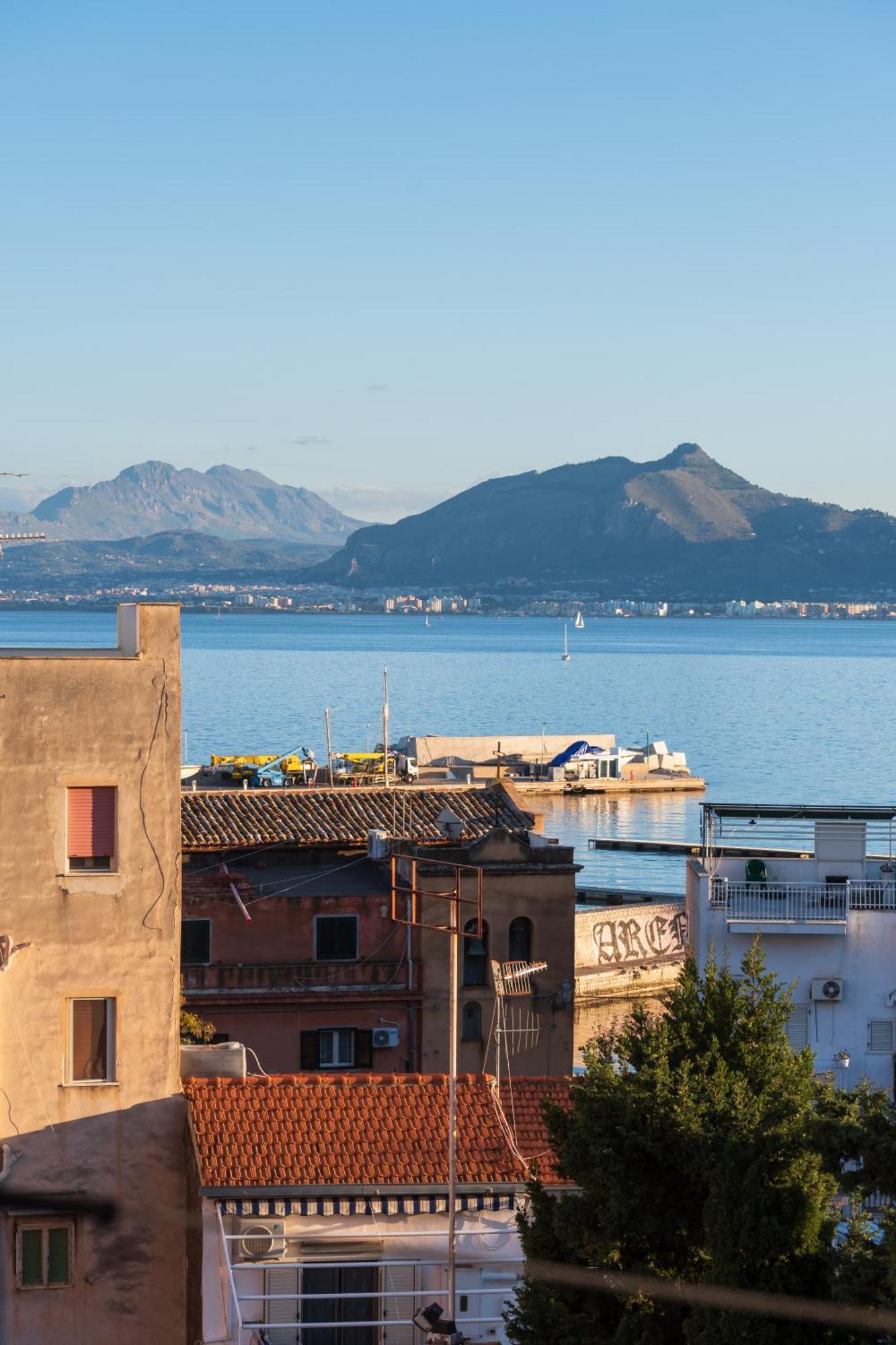 Apartment Casa De Paoli - Luminosissimo Vista Mare Con Parcheggio Privato *