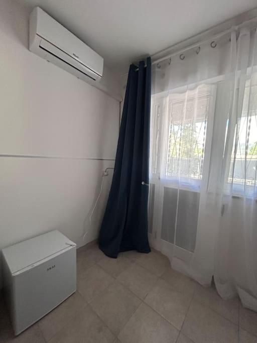 Mia Mondello, 200m To Beach, Private Parking